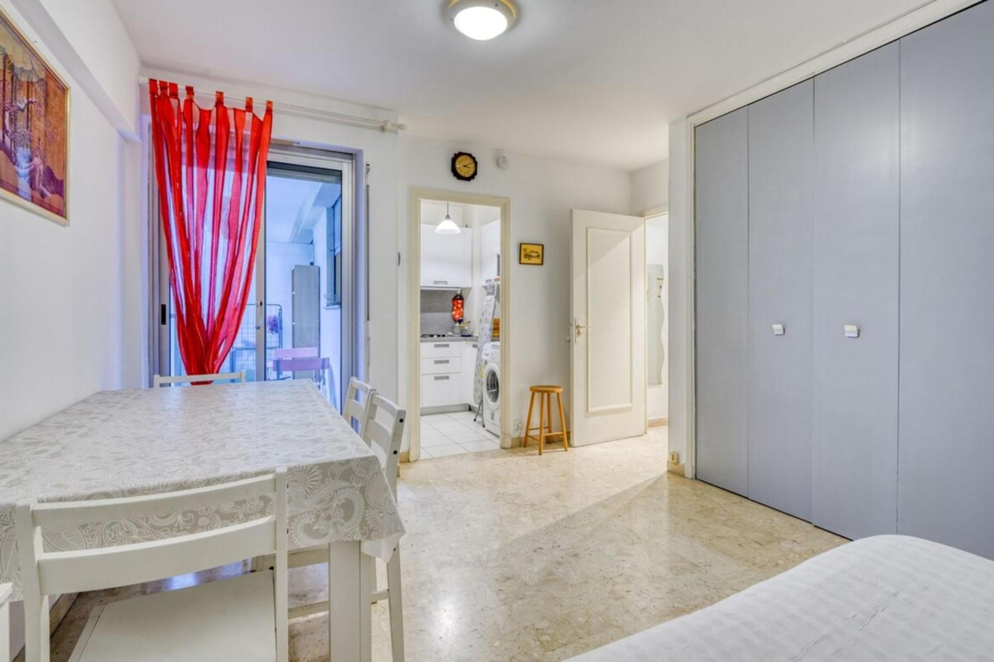 Studio Close To All Hyper Central Amenities Apartment Nizza